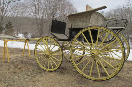 Ladies' Wicker Pony Phaeton